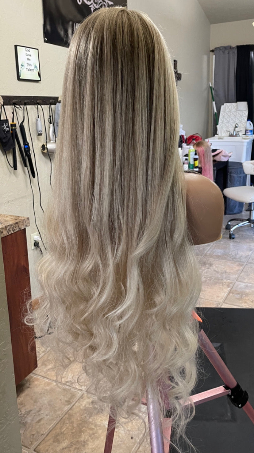 MONEY PIECE BLONDE BABE